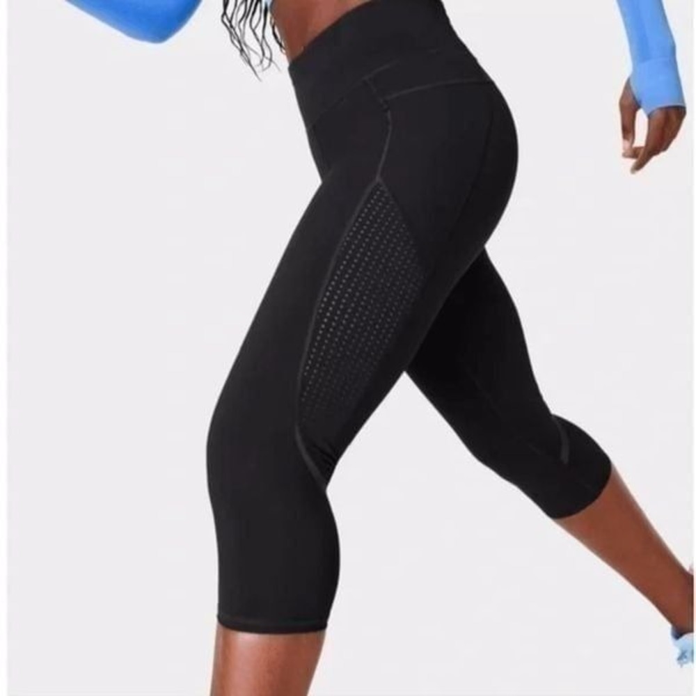 Sweaty Betty Zero Gravity Crop Legging Perforated Laser Cut Black Women's XS